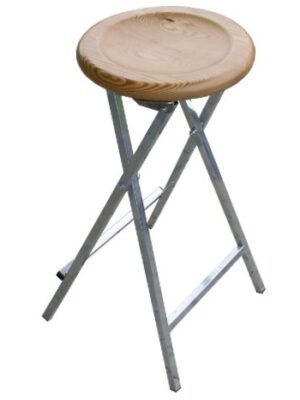 Klappbarer Barhocker aus verzinktem Stahlrohr mit rundem Kiefernholz-Sitz Ø33 cm – platzsparender Eventhocker passend zu ST-Scherenstehtischen, optional wetterfest mit Granilien-Sitzbrett.
